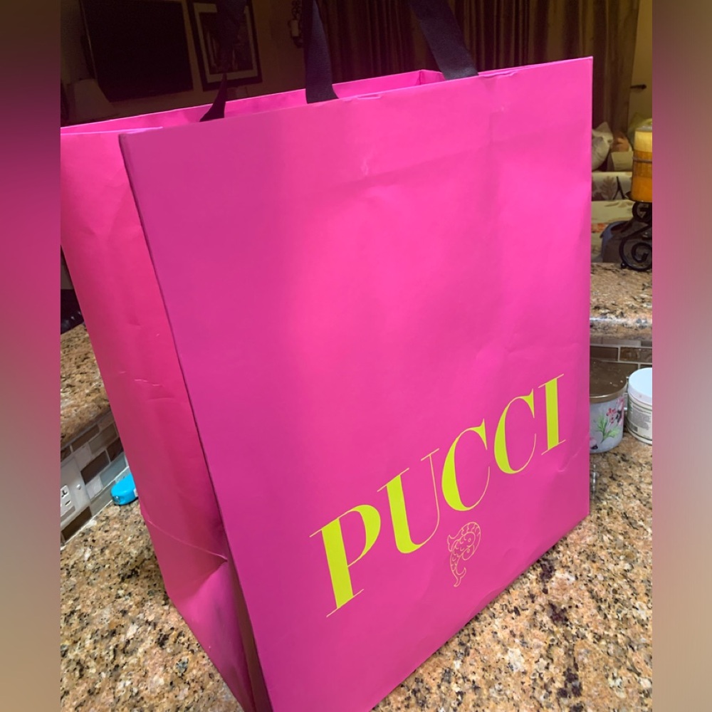 XL big authentic Emilio Pucci paper bag with string handles . Must have !